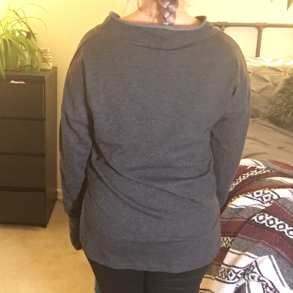 Distressed Sweater - Picture 3 of 3